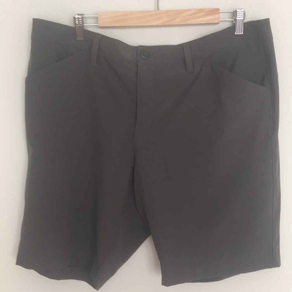 Like New Eddie Bauer Shorts